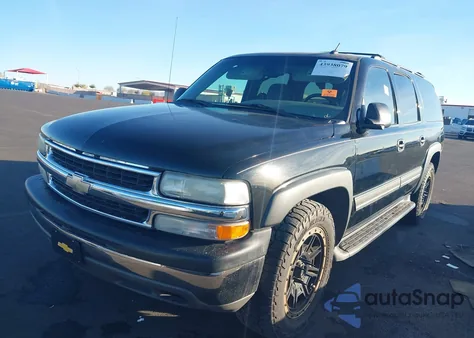 2005 Chevrolet Suburban 1500 Ls из США, поврежденный, VIN 3GNEC16ZX5G288483